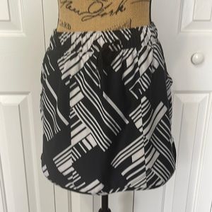 Slazenger Black and White Pattern Golf Skort